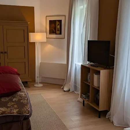 Holiday home Maisonnettes D Omaha *